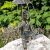 Bronzefigur Flo Mit Schirm (Art.Nr. 88649)