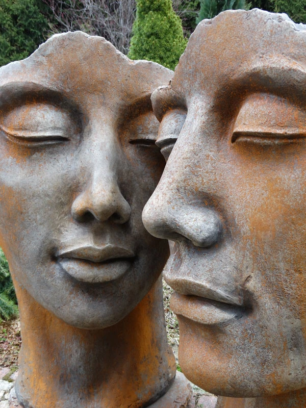 Betonbüsten-Set - Gesicht 'Frau' Und 'Mann' Mit Rosteffekt - Skulpturen - XXL-Produkt 1 Betonbüsten-Set - Gesicht 'Frau' Und 'Mann' Mit Rosteffekt - Skulpturen - XXL-Produkt